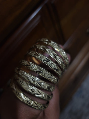 SMALL BANGLE